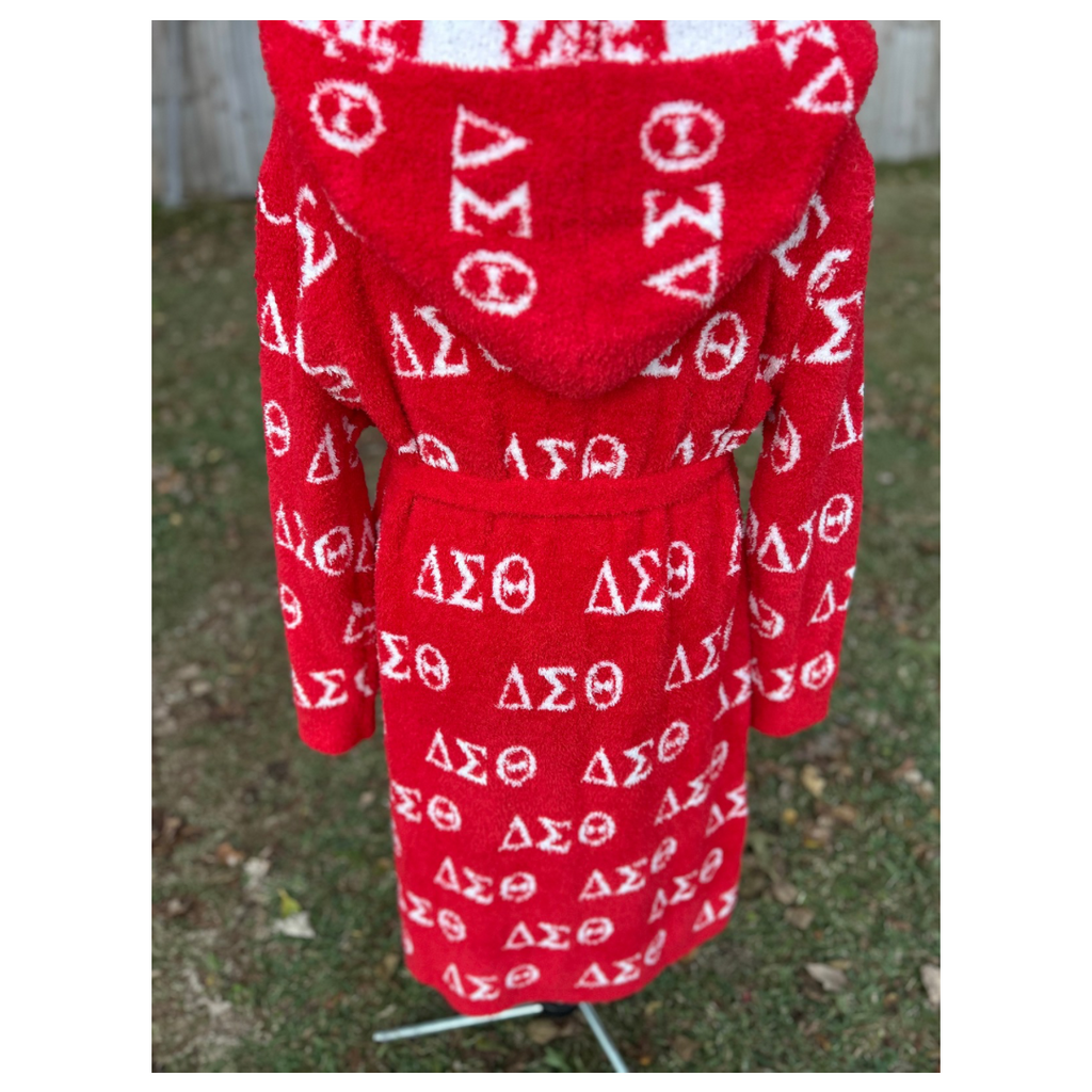 Delta Room Robe Delta Sigma Theta DST Plush and Cozy Hooded Robe – Washington Designs